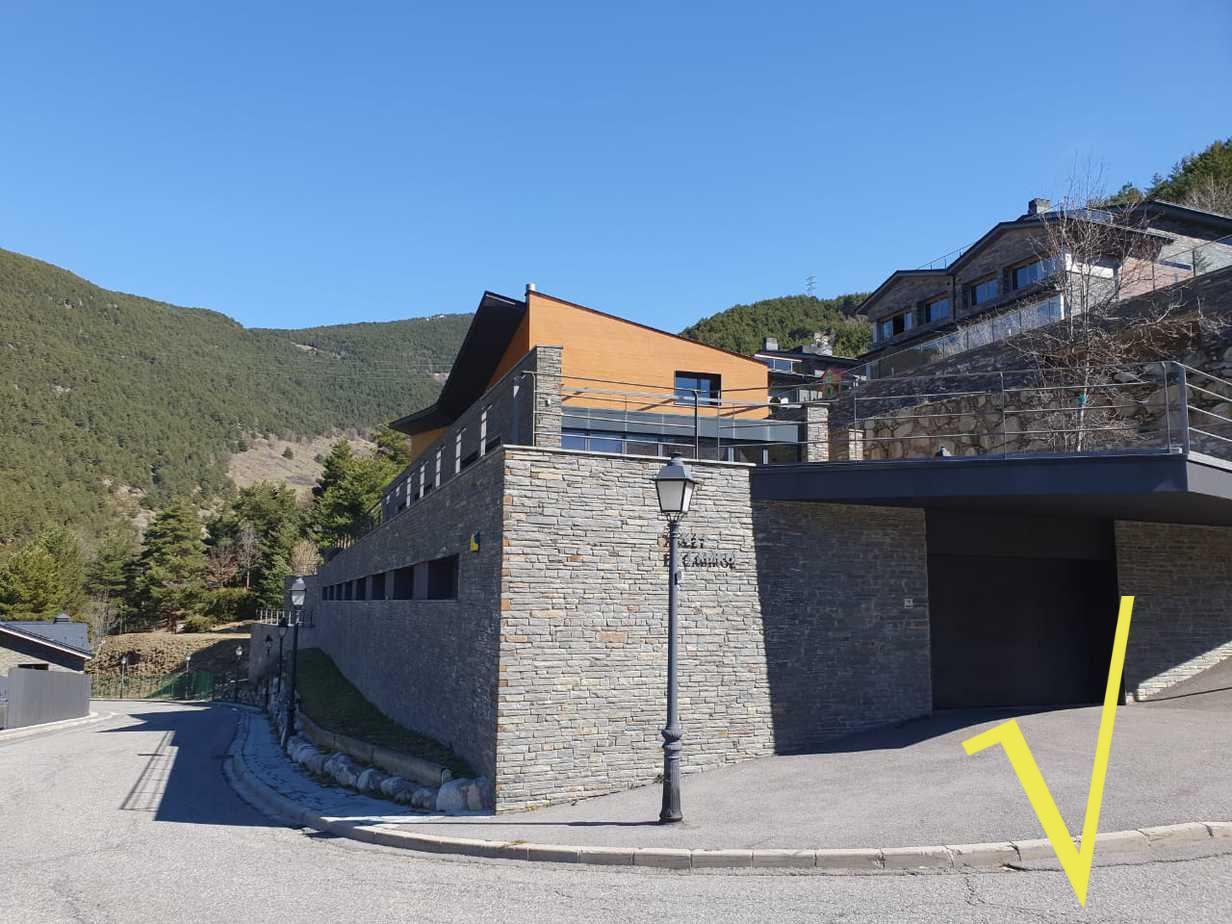 Espectacular villa na urbanização Els Oriosos La Massana