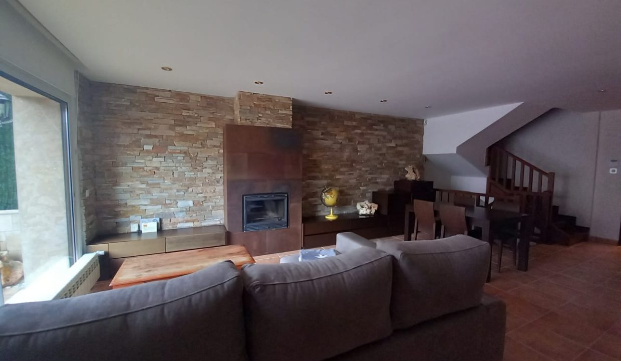 Casa en venta La comella Versus andorra (21)