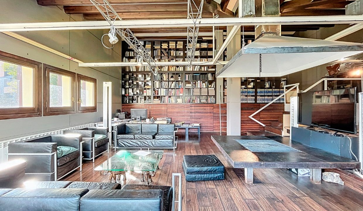 Casa con jardin Agudes park 13