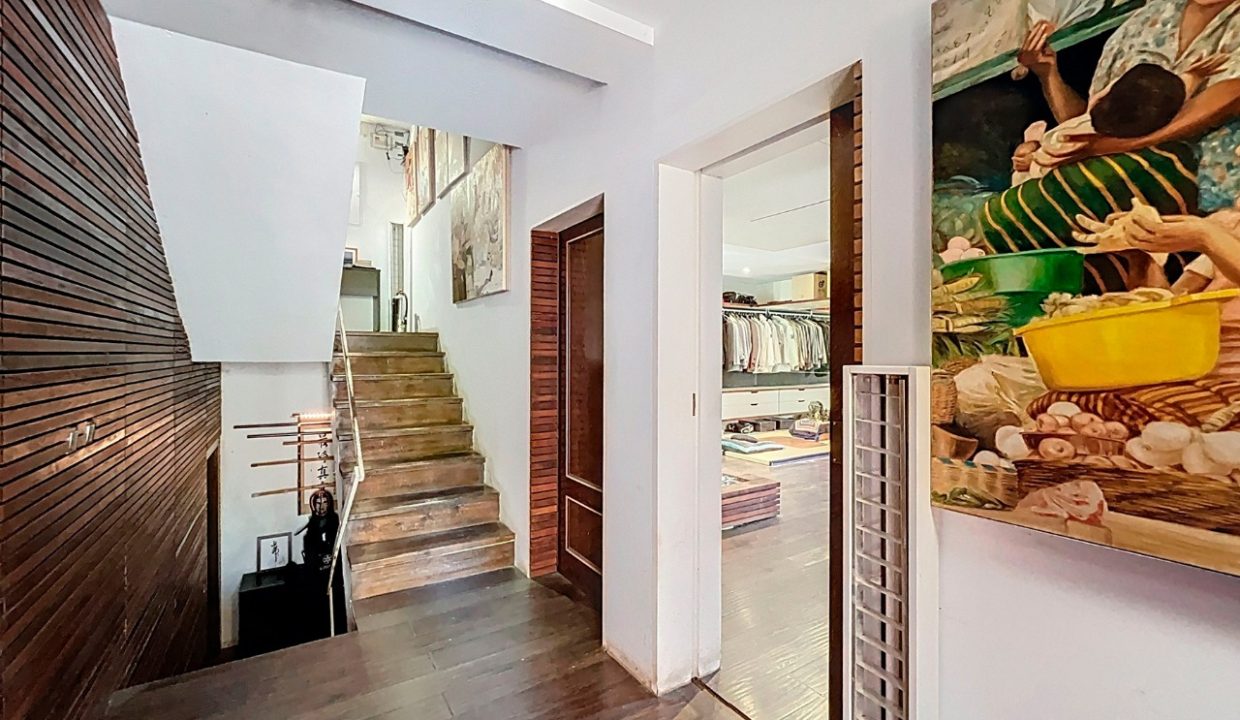 Casa con jardin Agudes park 8