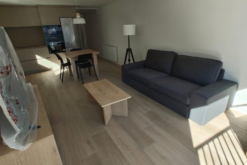 VERSUSANDORRA LLOGUER SALON3