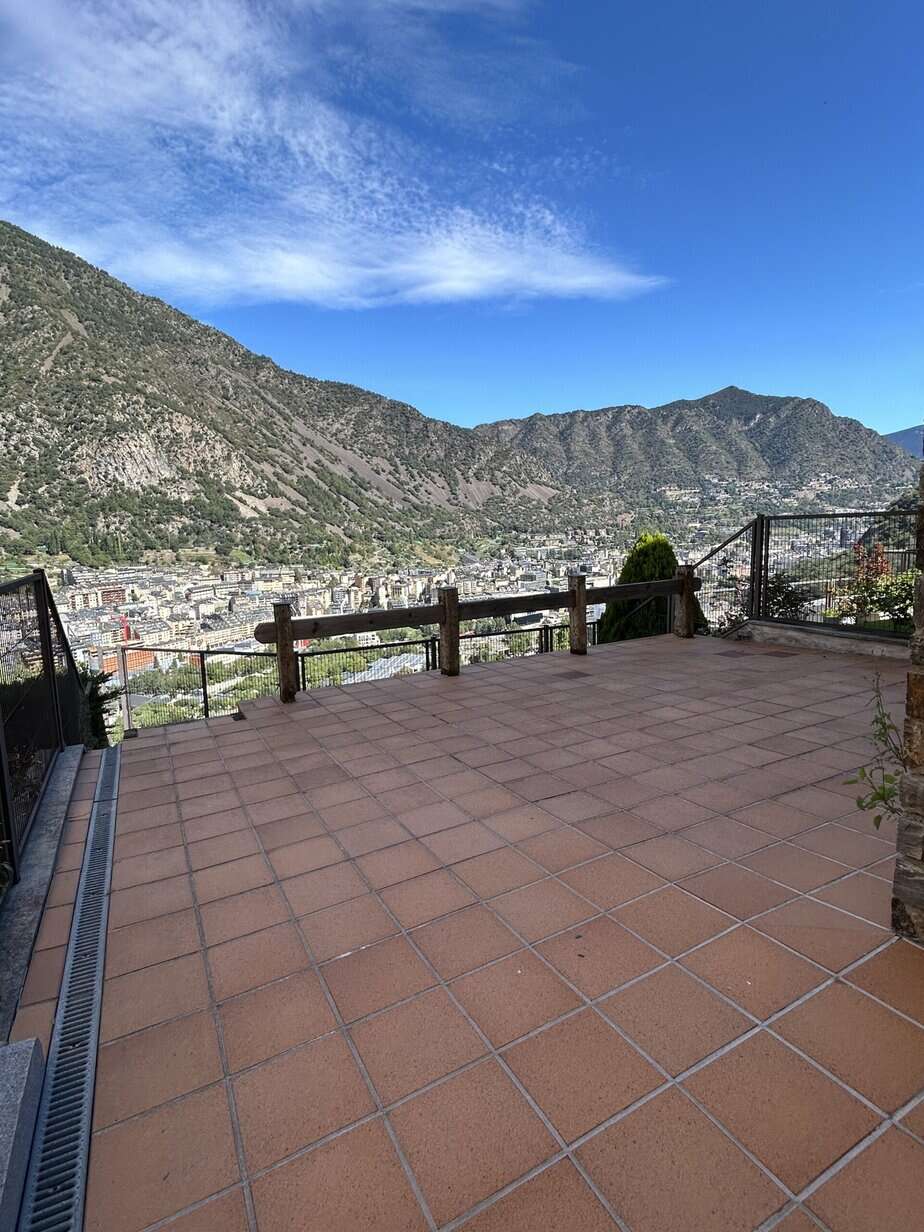 maison mitoyenne en Andorre-la-Vieille - Foto 2